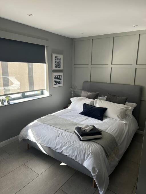 Modern Annex Apartment *